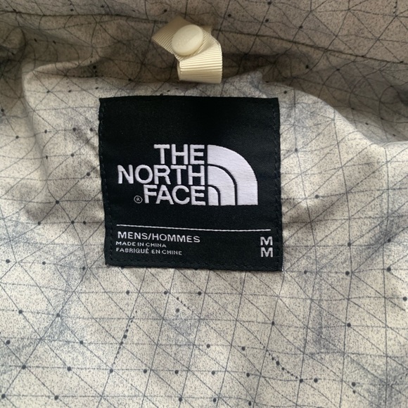North face windbreaker coat - Picture 4 of 5